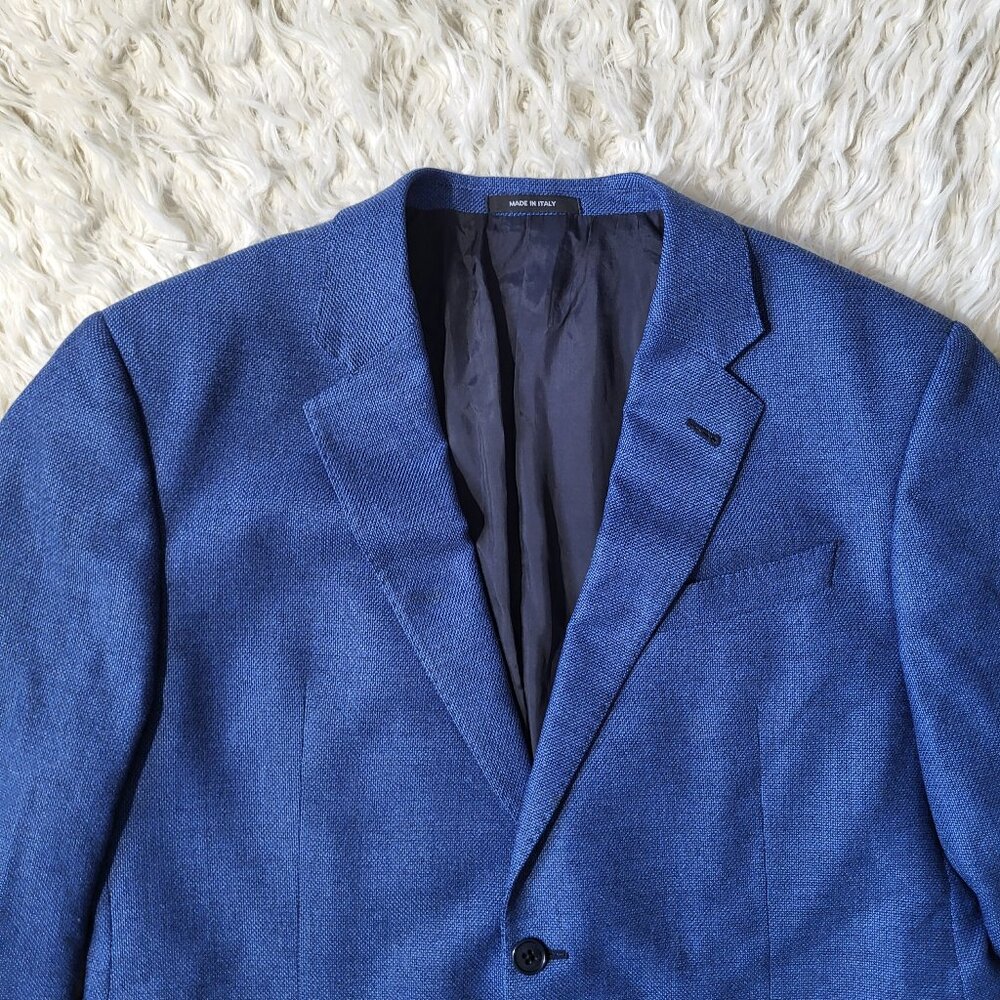 Giorgio Armani Men's Navy Vergin Wool Blazer – Made in Italy – Size 56 (EU) - Picture 2 of 14
